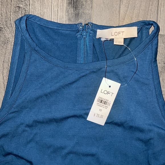 Loft Dress - Picture 4 of 5